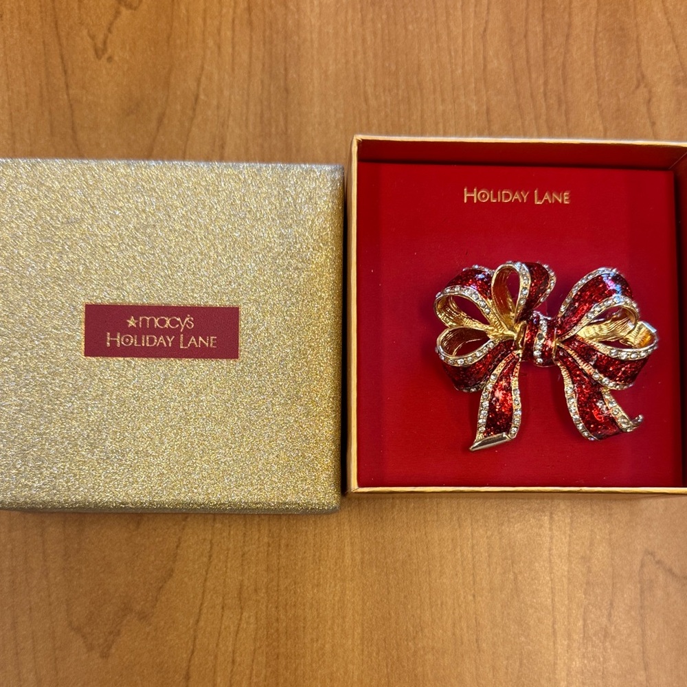 Red and Gold Bow Broach